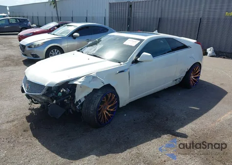 2012 Cadillac Cts-V z USA, uszkodzony, nr VIN 1G6DV1EP4C0112970